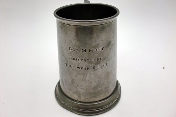 画像2: ピューター　ビアマグ (2)