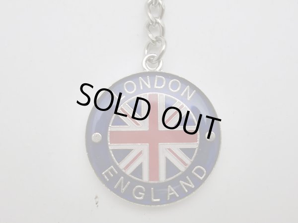 画像2: キーホルダー　5ペンスのコイン入り (2)