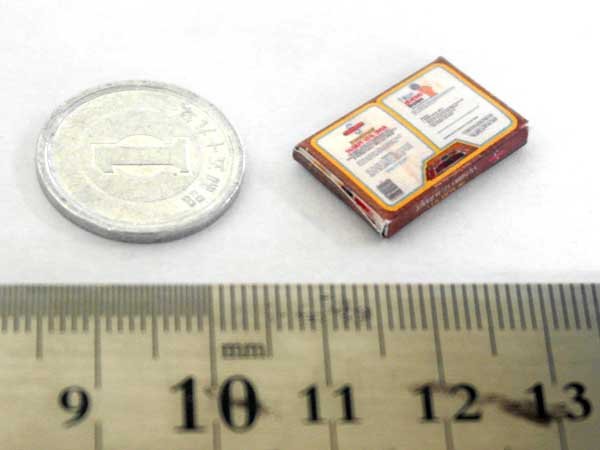 ミニチュア　1/12サイズのパッケージ