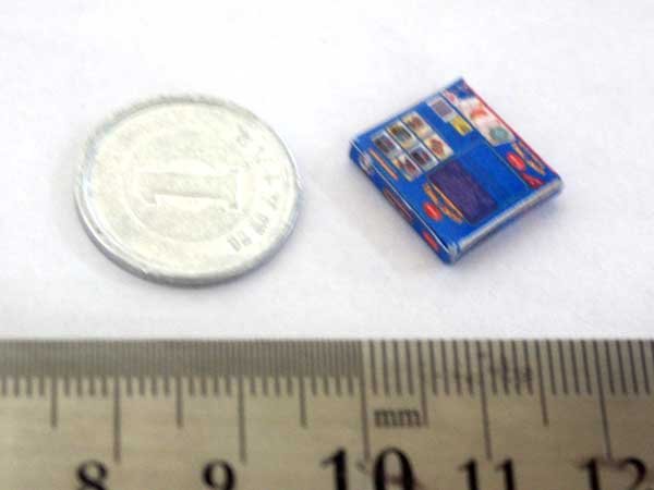 ミニチュア　1/12サイズのパッケージ