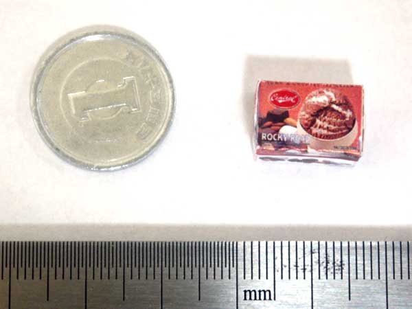 ミニチュア　1/12サイズのパッケージ