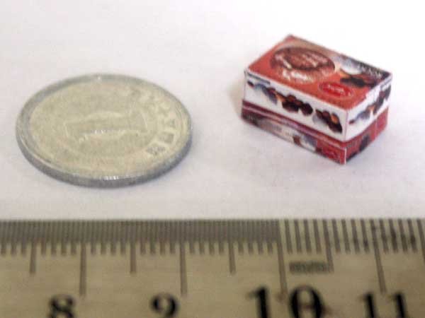 ミニチュア　1/12サイズのパッケージ