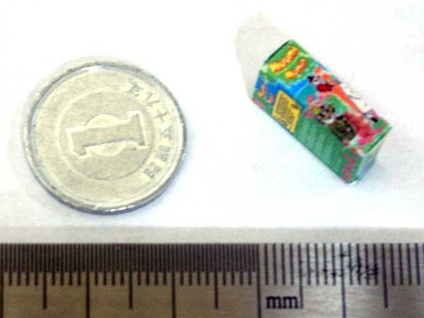 ミニチュア　1/12サイズのパッケージ