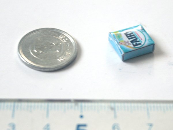 ミニチュア　1/12サイズのパッケージ