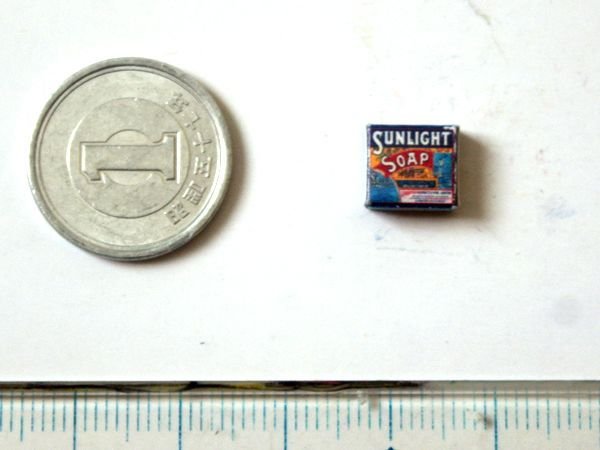 ミニチュア　1/12サイズのパッケージ