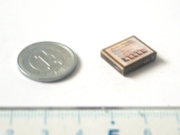 ミニチュア　1/12サイズのパッケージ