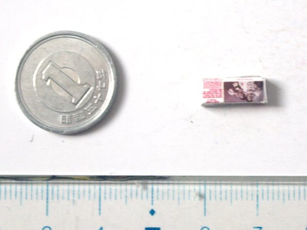 ミニチュア　1/12サイズのパッケージ