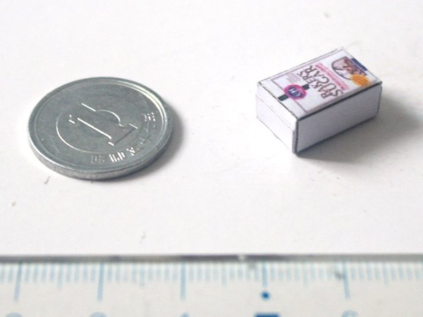 ミニチュア　1/12サイズのパッケージ