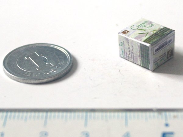 ミニチュア　1/12サイズのパッケージ