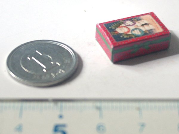 ミニチュア　1/12サイズのパッケージ