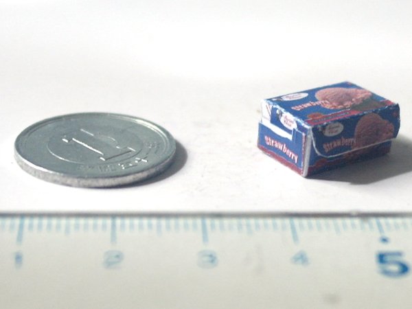 ミニチュア　1/12サイズのパッケージ