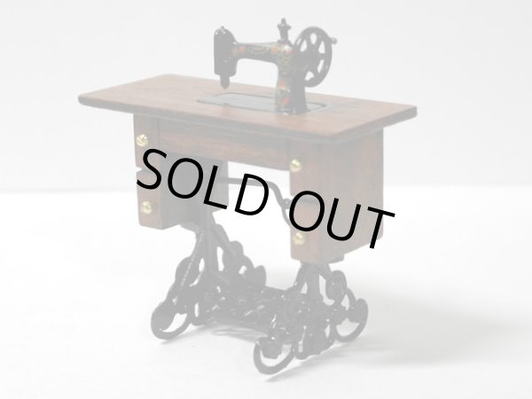 画像4: 足踏みミシン (4)