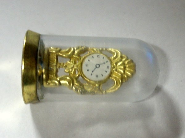 画像4: 置時計　ドーム入り　ゴールド (4)