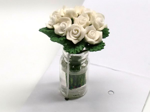 画像3: ガラス花瓶入り”バラ” (3)