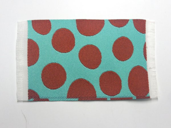 1/12サイズのドールハウス用ミニチュアラグ　リバーシブルです