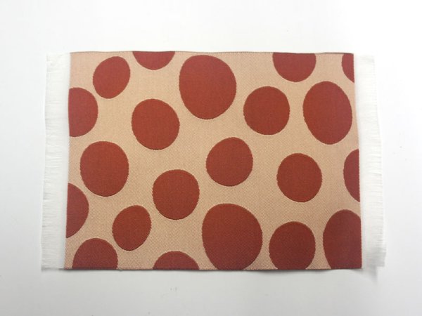 1/12サイズのドールハウス用ミニチュアラグ　リバーシブルです