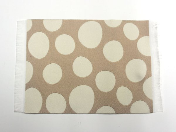 1/12サイズのドールハウス用ミニチュアラグ　リバーシブルです