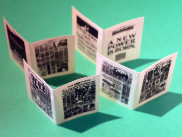 画像4: 新聞　”The Times” (4)