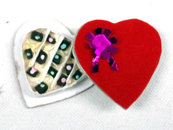 画像3: チョコレート　ハート型ギフトボックス入り (3)