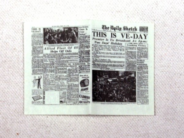 画像2: 新聞 タブロイド　"The Daily Sketch " (2)