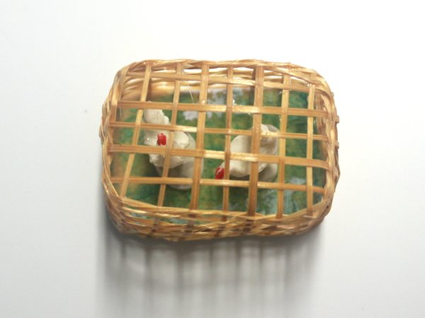1/12サイズのドールハウス用ミニチュア鶏小屋です