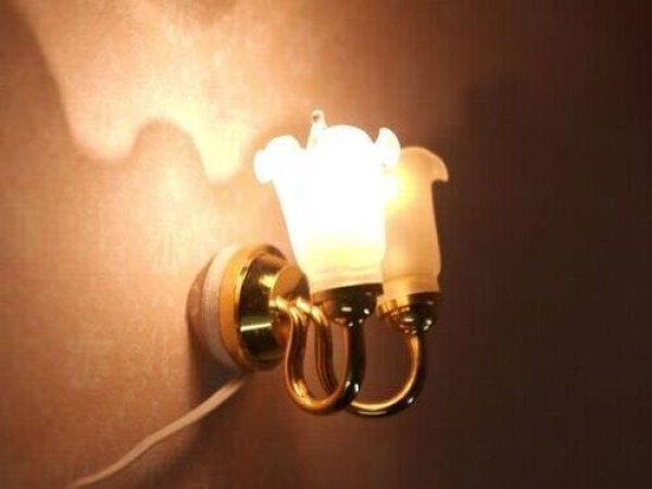 画像1: 照明　壁用 　チューリップ2灯 (1)