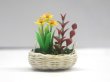 1/12サイズのドールハウス用ミニチュア　フラワー バスケット