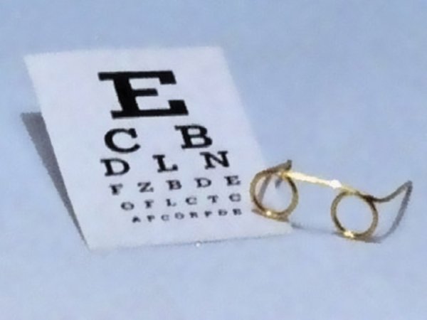 画像1: 視力検査用チャート＆めがね (1)