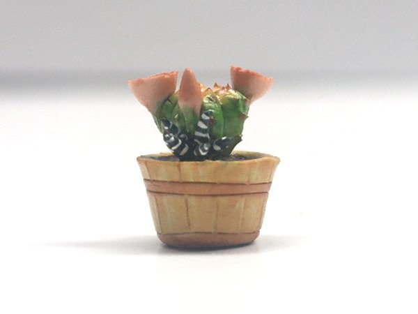 1/12サイズのドールハウス用ミニチュア　サボテン