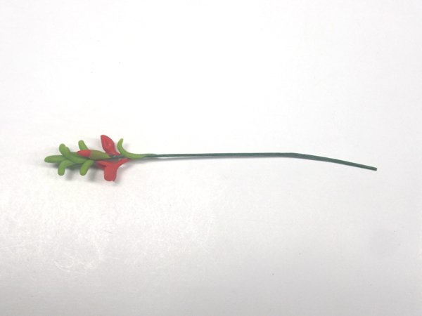 1/12サイズのドールハウス用ミニチュア　グラジオラス　赤