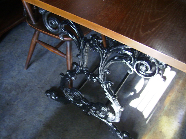 画像2: バー　テーブル